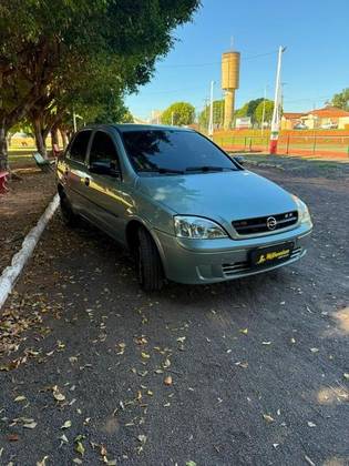 CHEVROLET CORSA 1.0 MPFI 8V GASOLINA 4P MANUAL CHEVROLET CORSA 1.0 MPFI 8V GASOLINA 4P MANUAL